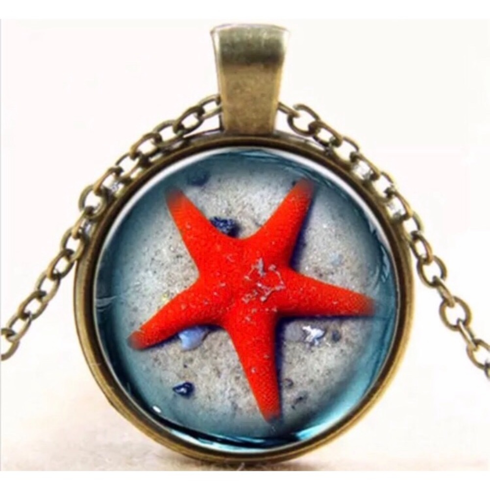⚡️ Starfish Cabochon Necklace 18” NEW